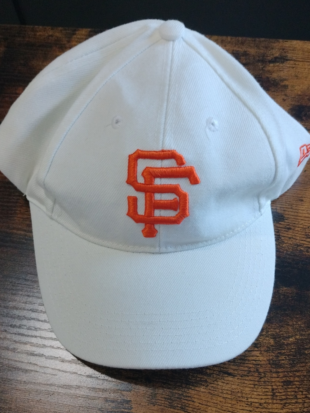White San Francisco Giants Baseball Cap with Orange Embroidered Logo